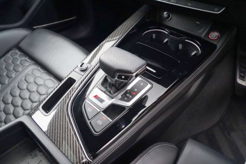 Audi RS4 Carbon Black 15