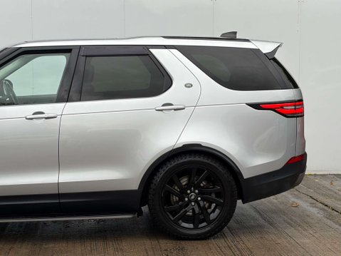Land Rover Discovery 3.0 Discovery HSE SDV6 Auto 4WD 5dr 68