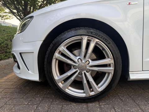 Audi A3 1.4 TFSI S line Sportback S Tronic Euro 5 (s/s) 5dr 15