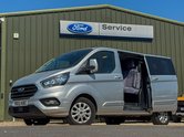 Ford Transit Custom Crew Cab SWB L1H1 Low Roof Limited 300 Air Con Alloys Sensors Cam EURO 6 1