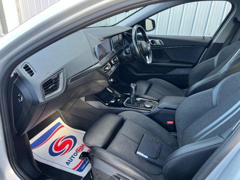 BMW 1 Series 1.5 118i Sport Euro 6 (s/s) 5dr 7