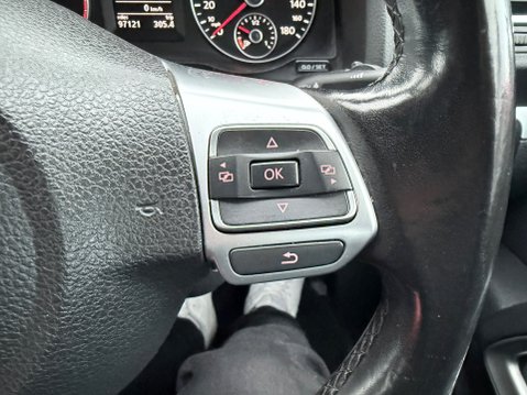 Volkswagen Scirocco GT TDI 17