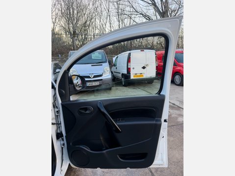 Renault Kangoo 1.5 dCi ENERGY ML19 Business Panel Van 5dr Diesel Manual MWB Euro 6 (s/s) ( 25