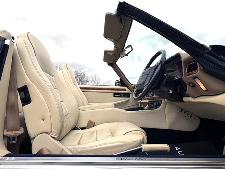 Jaguar XJS V12 CONVERTIBLE 2+2 46