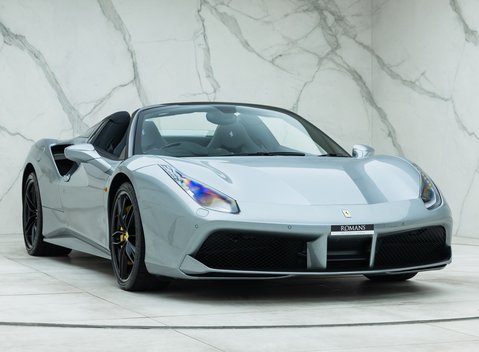 Ferrari 488 Spider 9