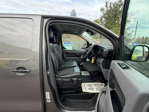 Citroen Dispatch 1.5 BlueHDi 1000 Enterprise M FWD 2 Euro 6 (s/s) 6dr 15