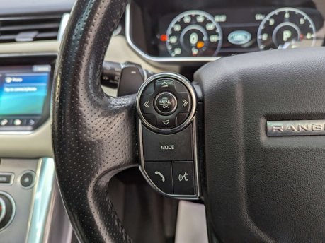 Land Rover Range Rover Sport 3.0 Range Rover Sport HSE SDV6 Auto 4WD 5dr 74