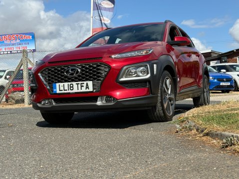 Hyundai KONA PREMIUM SE 1 OWNER 29