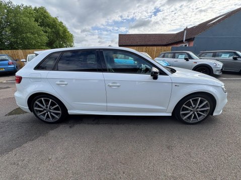 Audi A3 SPORTBACK TFSI S LINE BLACK EDITION 6