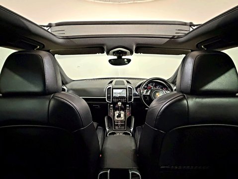 Porsche Cayenne PLATINUM EDITION 3.0 DIESEL V6 TIPTRONIC 14