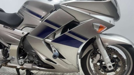 Yamaha FJR1300 ABS 2008 ONLY 22K NEW MOT SERVICED FULL LUGGAGE COMMUTER TOURER BIKE 53