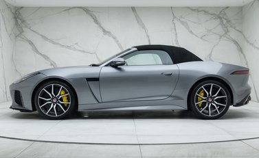 Jaguar F-Type SVR Convertible 7