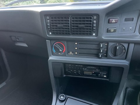 BMW 5 Series E28 518i Saloon 39