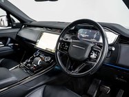 Land Rover Range Rover Sport 3.0 P400 MHEV Dynamic SE SUV 5dr Petrol Auto 4WD Euro 6 12