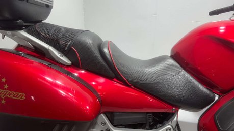 Honda ST 2004 38K FULL LUGGAGE NEW MOT SERVICED BIG CC TOURER BIKE 41