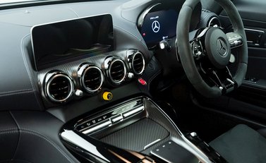 Mercedes-Benz AMG GT R GT R Pro 13