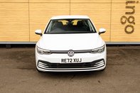 Volkswagen Golf LIFE TSI 5