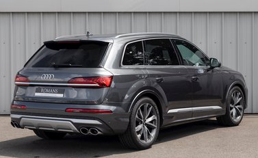 Audi SQ7 7