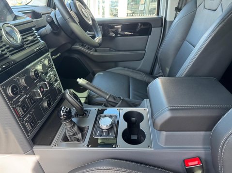 Ineos Grenadier FIELDMASTER EDITION 21