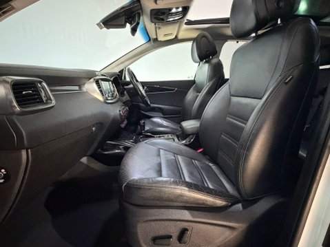 Kia Sorento CRDI KX-4 ISG 11