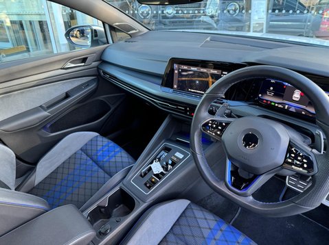 Volkswagen Golf 2.0 TSI R DSG 4Motion Euro 6 (s/s) 5dr 17