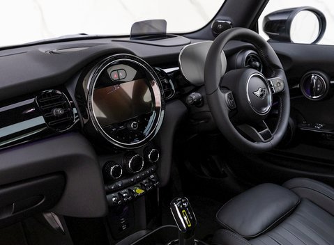 Mini Hatch Electric Level 3 15