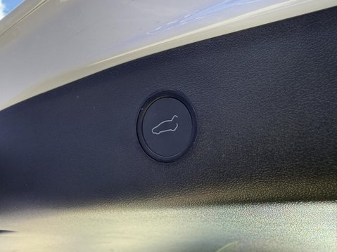 Tesla Model 3 (Dual Motor) Long Range Saloon 4dr Electric Auto 4WDE (346 ps) 24