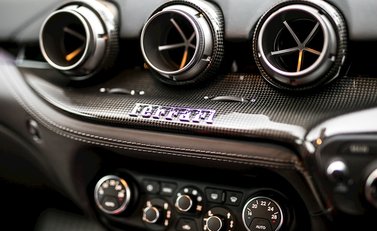 Ferrari F12 Berlinetta 37