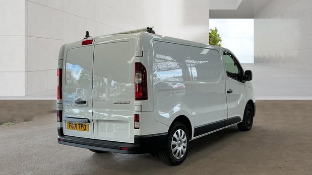 Renault Trafic SWB L1H1 Low Roof Business+ SL28 Air Con Sensors EURO 6 NO VAT 4