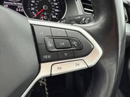 Volkswagen Passat SE NAV TDI DSG 25