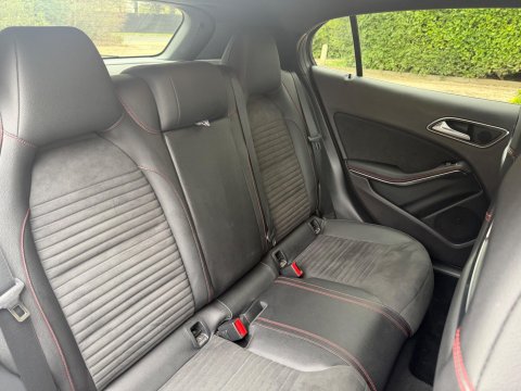 Mercedes-Benz GLA 2.1 GLA220d AMG Line (Executive) 7G-DCT 4MATIC Euro 6 (s/s) 5dr 13