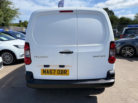 Peugeot Partner 1.6 BlueHDi 855 SE L1 5dr Stop & Start 9