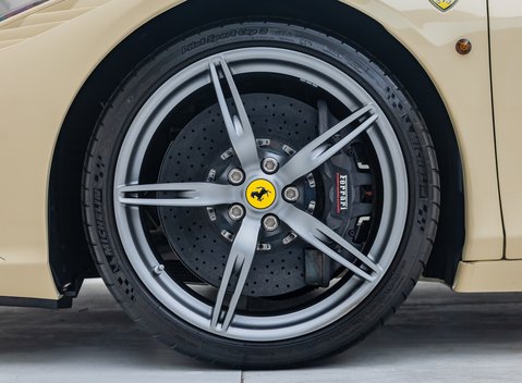 Ferrari 458 Speciale Aperta 16