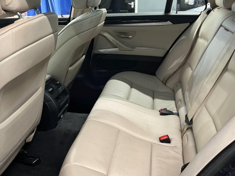 BMW 5 Series 2.0 520d SE Touring Euro 5 5dr 22