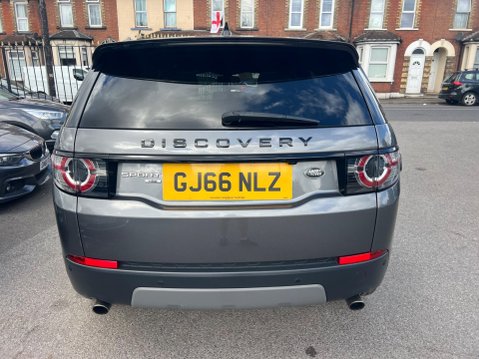 Land Rover Discovery Sport 2.0 TD4 HSE Black Auto 4WD Euro 6 (s/s) 5dr 5