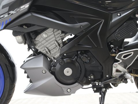 Suzuki GSX-S125 GSXS 125 RLXM3 21