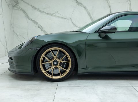 Porsche 911 GT3 TOURING (992) 35