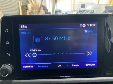 Peugeot Partner BLUEHDI PROFESSIONAL PREMIUM PLUS L1 19