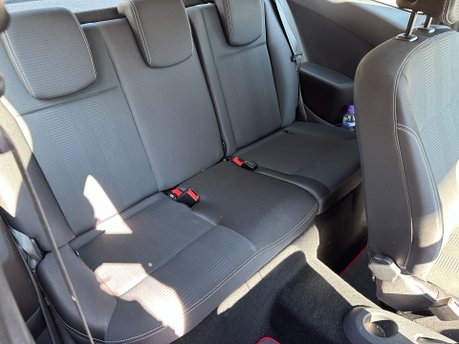 Renault Clio 1.2 DYNAMIQUE TOMTOM 16V 3 Dr 12