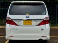 Toyota Alphard 2.4 HYBRID 35