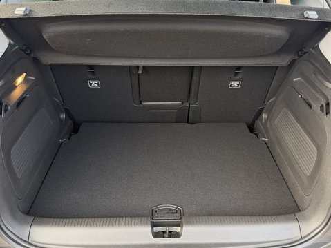 Vauxhall Crossland 1.2 Turbo Ultimate 5dr 37