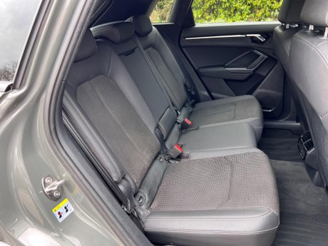 Audi Q3 2.0 TFSI 45 S line S Tronic quattro Euro 6 (s/s) 5dr 35