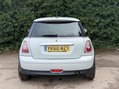 Mini Hatch 1.6 Cooper Camden Euro 5 3dr 7