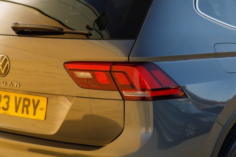 Volkswagen Tiguan Allspace LIFE TSI DSG 9