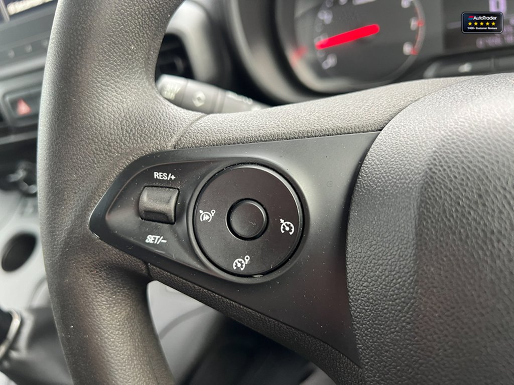 2020 Vauxhall ComboLWB L2H1 (SOLD WG) Low Roof Sportive 2300 Air Con Sensors EURO 6 NO VAT — thumbnail 31 of 50