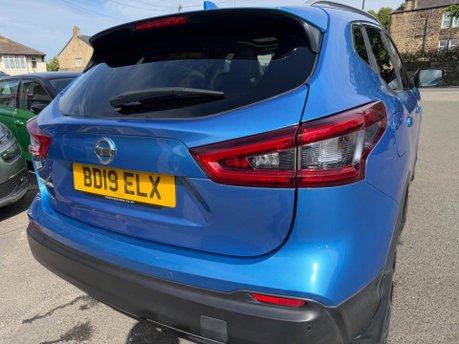Nissan Qashqai DIG-T TEKNA 17