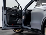 Porsche Cayenne 4.0T V8 Turbo GT Coupe 5dr Petrol TiptronicS 4WD Euro 6 (s/s) (640 ps) 6