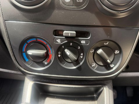 Citroen Nemo 1.3 HDi 660 16v LX Panel Van 3dr Diesel Manual FWD L1 H1 (119 g/km, 75 bhp) 25