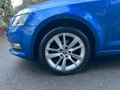 Skoda Octavia SE L TSI DSG 38
