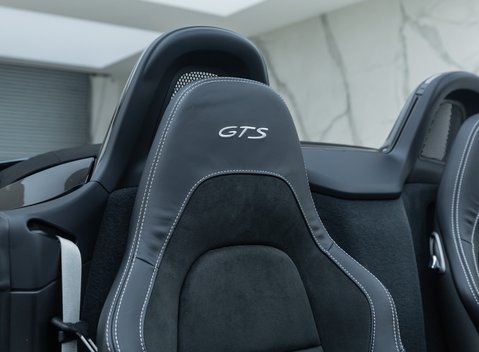 Porsche 718 BOXSTER GTS PDK 18